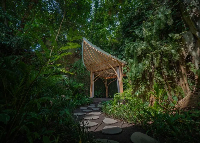 Suenyo Eco Retreat Selemadeg